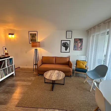 Cosy Duplex Avec Parking A Paris 19 By Immo Kit Bnb-2